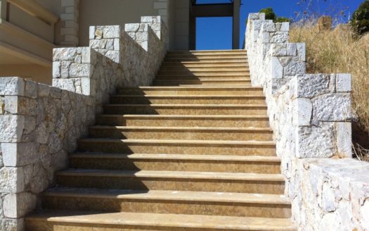 ΙΠΠΟΚΡΑΤΕΙΟΣ ΠΟΛΙΤΕΙΑ νεόδμητη μονοκατοικία 600 τ.μ.